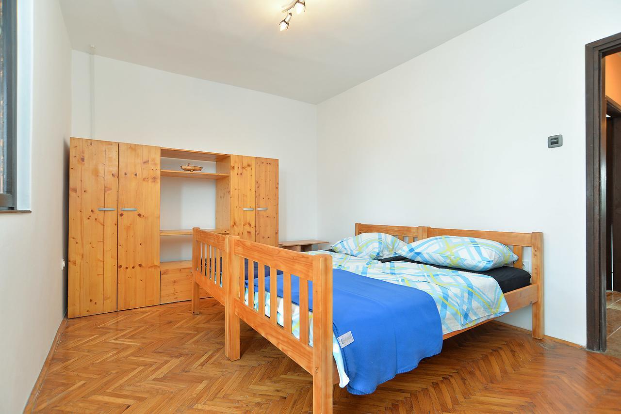 Apartments Dino 1700 Fažana Kültér fotó